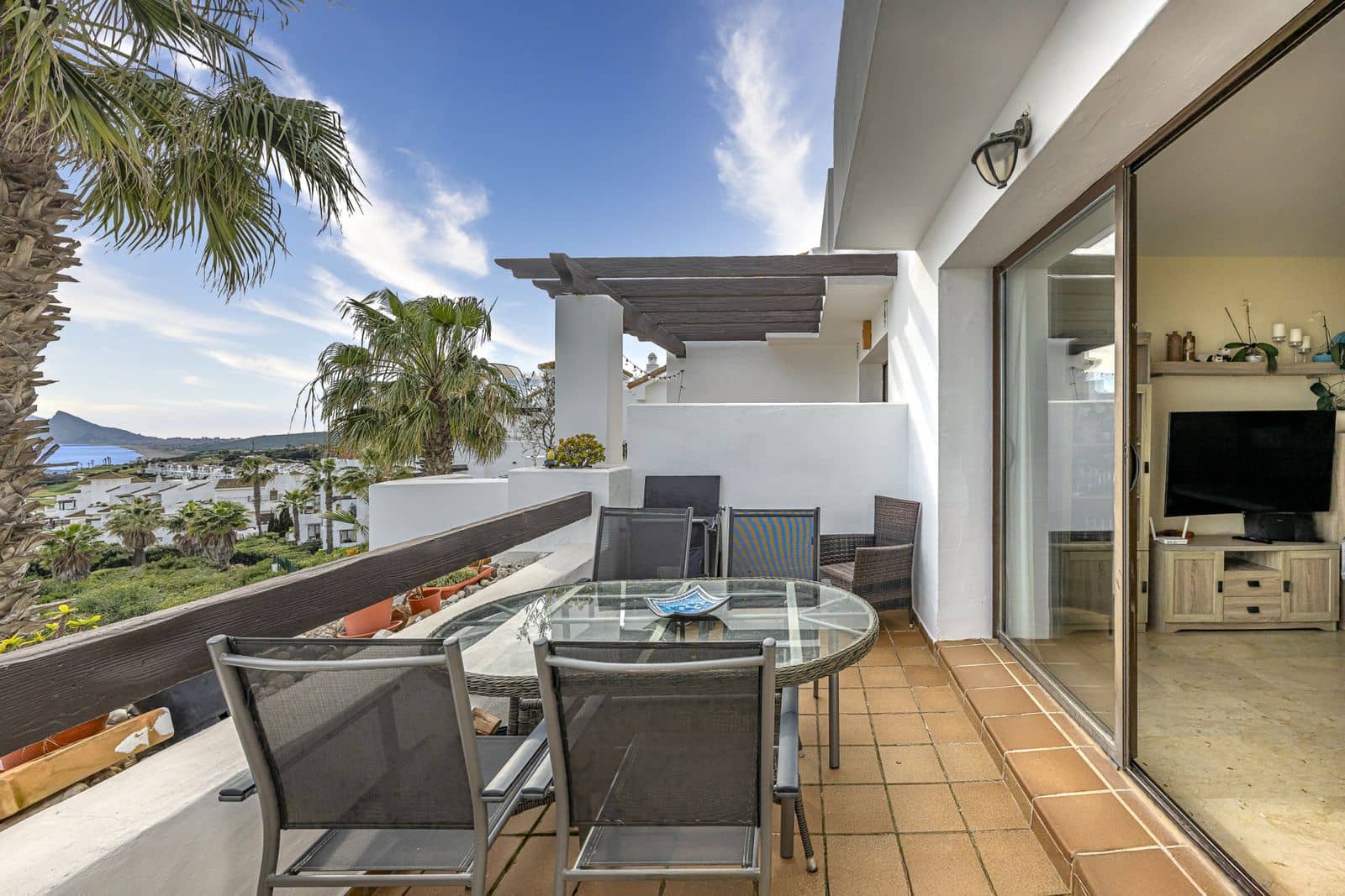 2 sovrum Lägenhet till salu i La Alcaidesa - 479 000 € (Ref: 9738811)