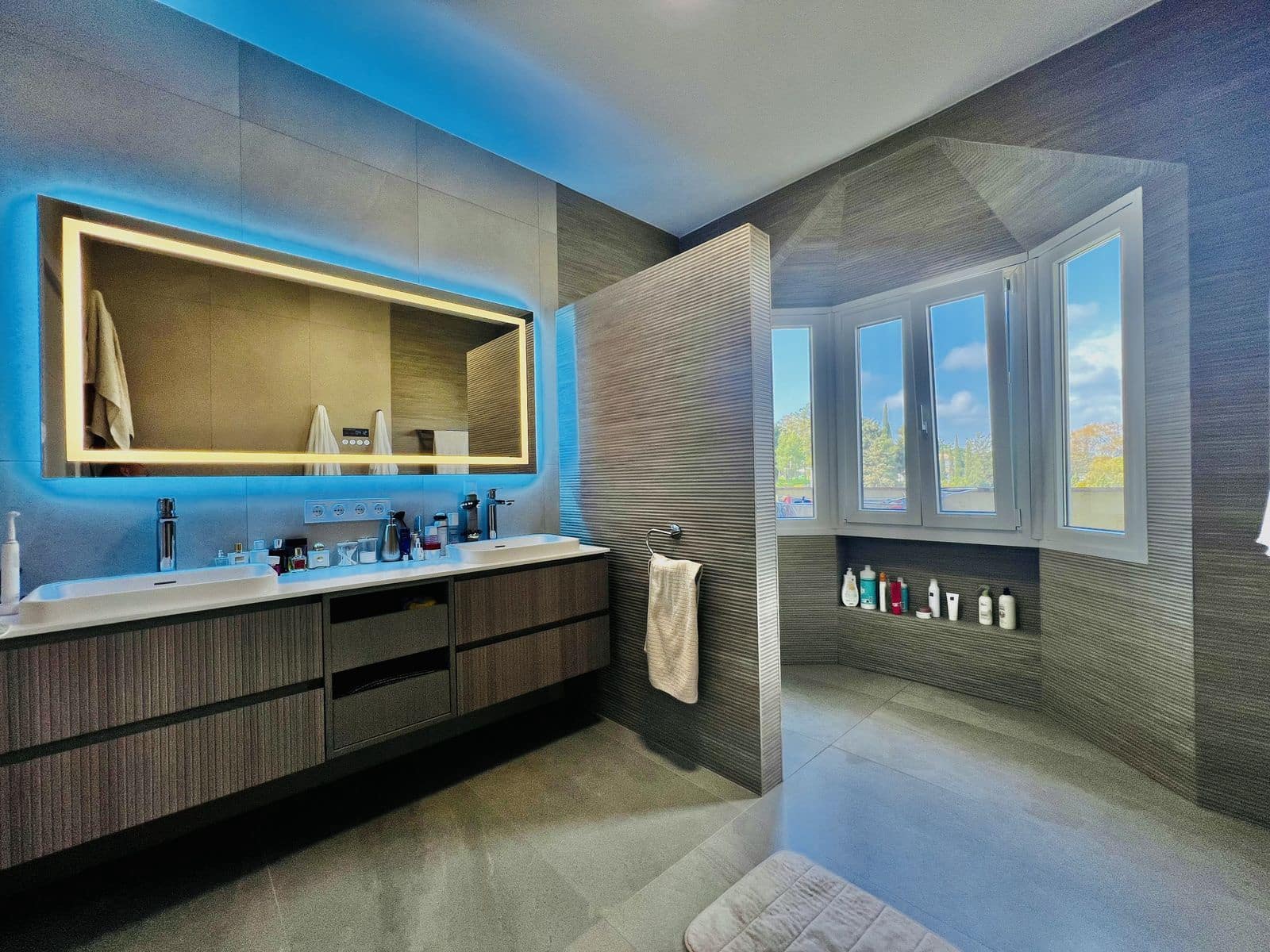 Casa de 3 habitaciones en Atalaya-Isdabe en venta - 795.000 € (Ref: 9738814)