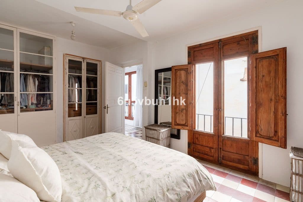 8 sovrum Hus till salu i Malaga stad - 1 749 000 € (Ref: 9738819)