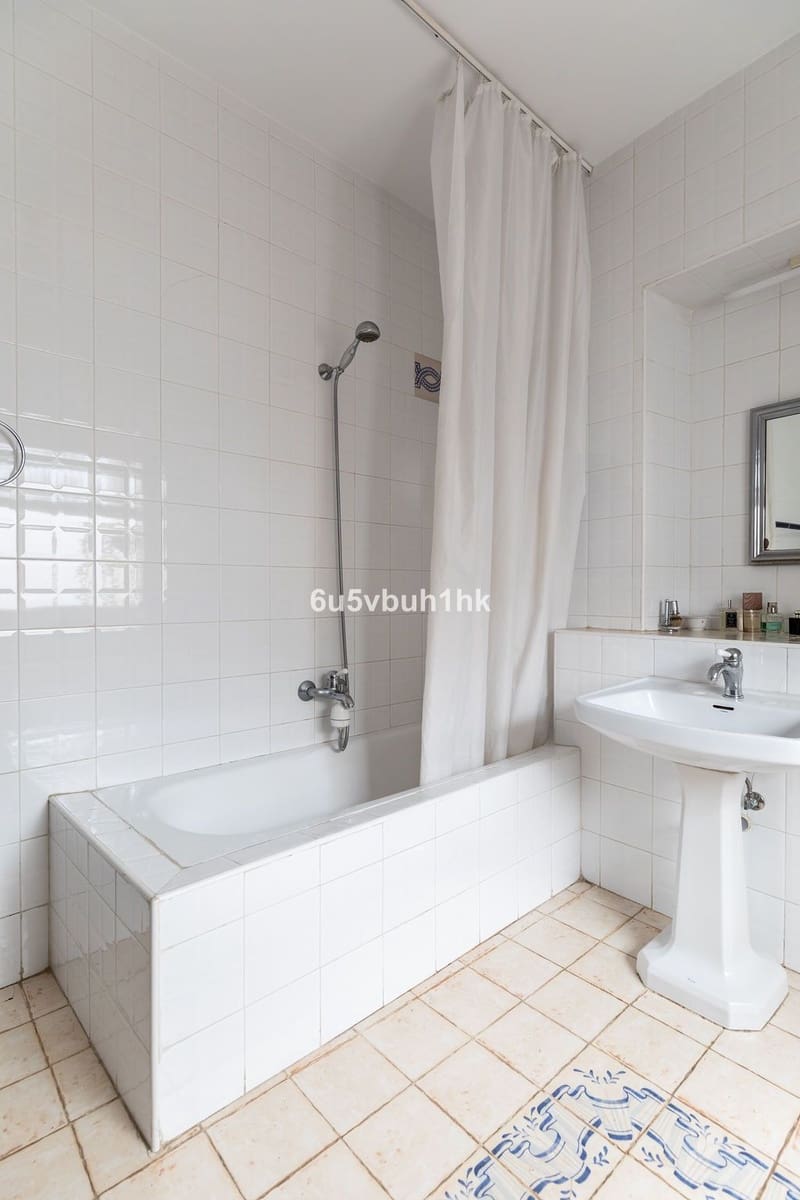 8 sovrum Hus till salu i Malaga stad - 1 749 000 € (Ref: 9738819)