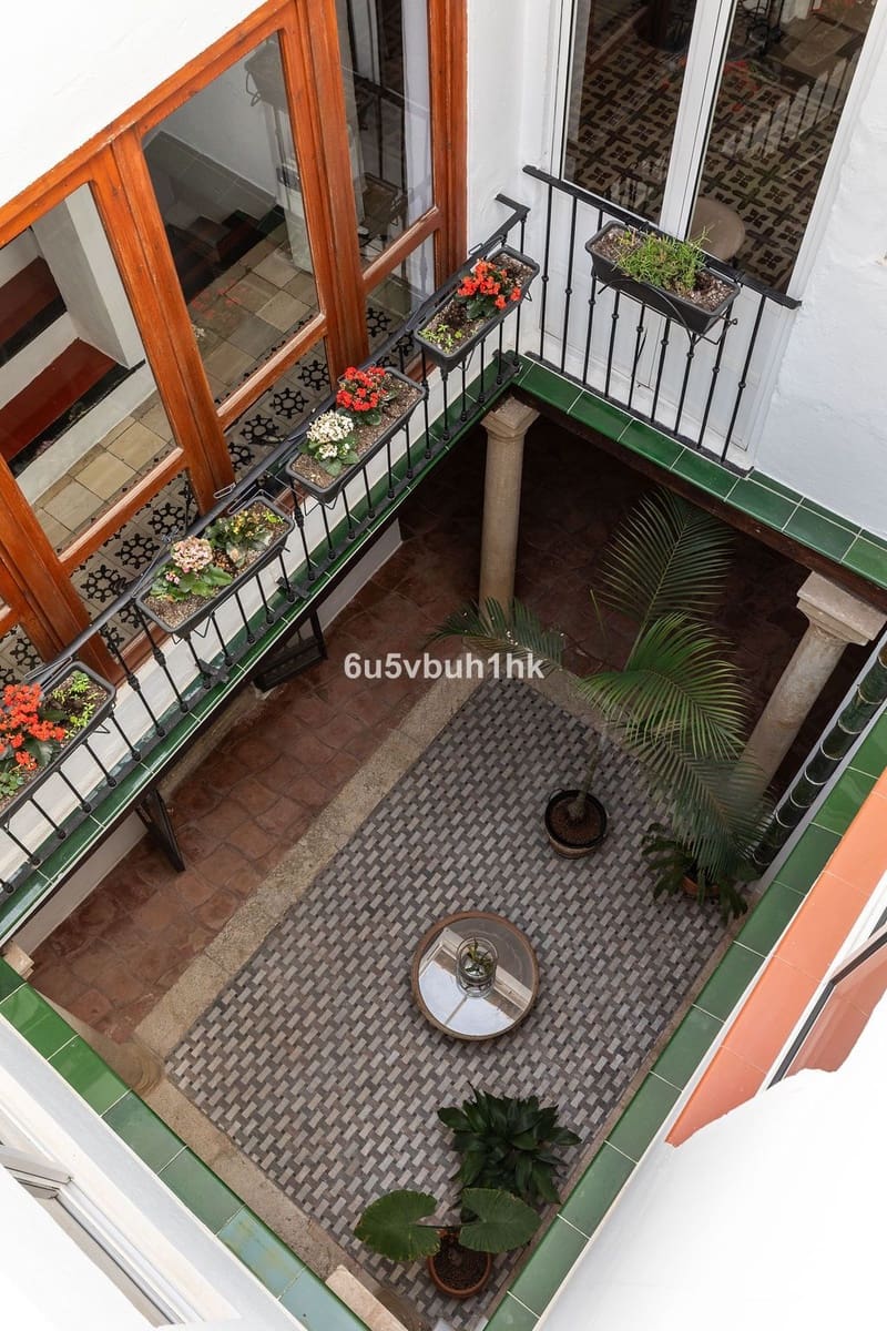 8 sovrum Hus till salu i Malaga stad - 1 749 000 € (Ref: 9738819)