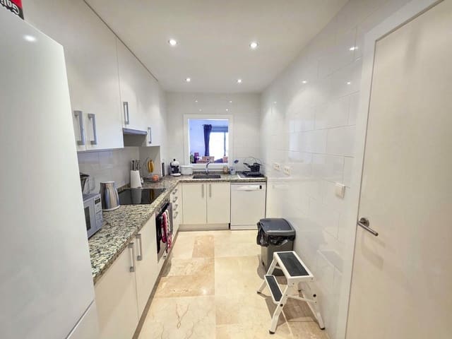 2 chambre Penthouse à vendre à Punta de la Chullera, Manilva - 325 000 € (Ref: 9738825)