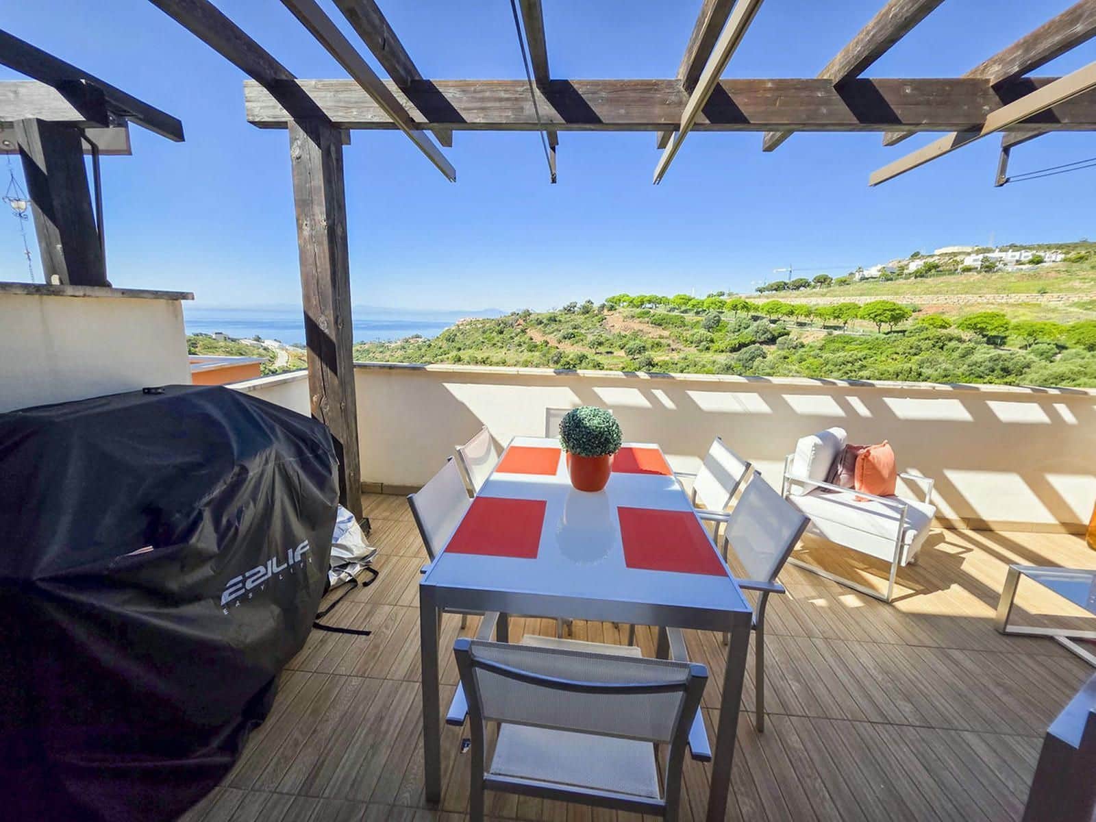 2 bedroom Penthouse for sale in Punta de la Chullera - € 325,000 (Ref: 9738825)