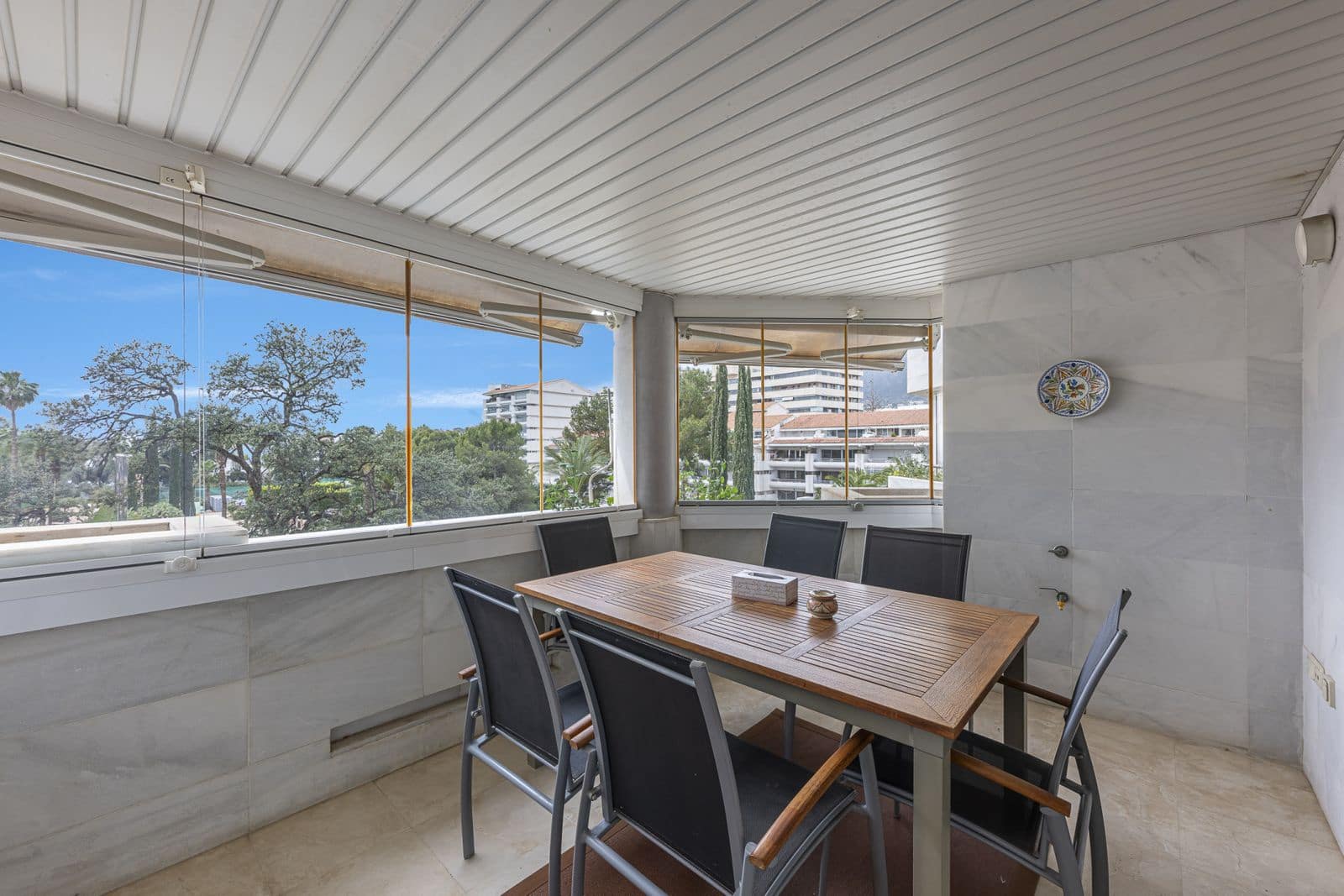 2 bedroom Apartment for sale in Golden Mile - € 990,000 (Ref: 9738826)