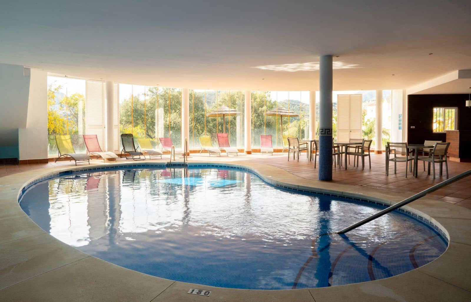 2 soveværelse Lejlighed til salg i Benahavis - € 430.000 (Ref: 9738829)