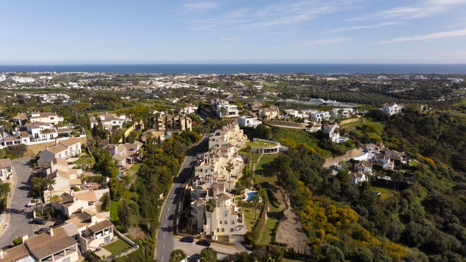 2 soveværelse Lejlighed til salg i Benahavis - € 430.000 (Ref: 9738829)