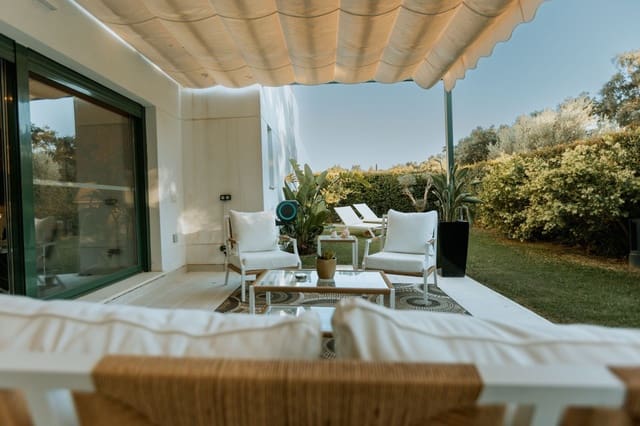 3 chambre Appartement à vendre à Sotogrande, San Roque - 880 000 € (Ref: 9738830)