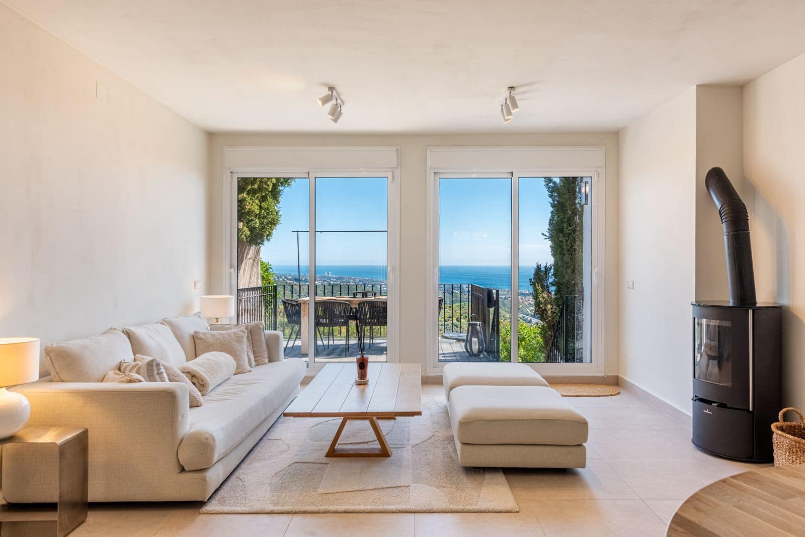 2 sovrum Hus till salu i Los Monteros - 595 000 € (Ref: 9738833)