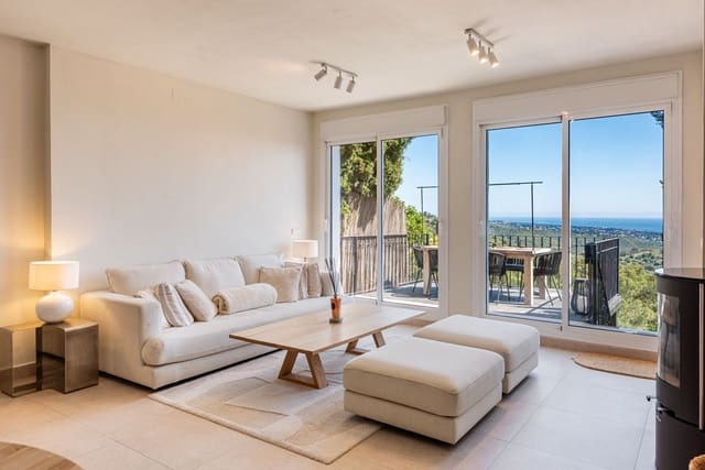2 sovrum Hus till salu i Los Monteros, Marbella - 595 000 € (Ref: 9738833)