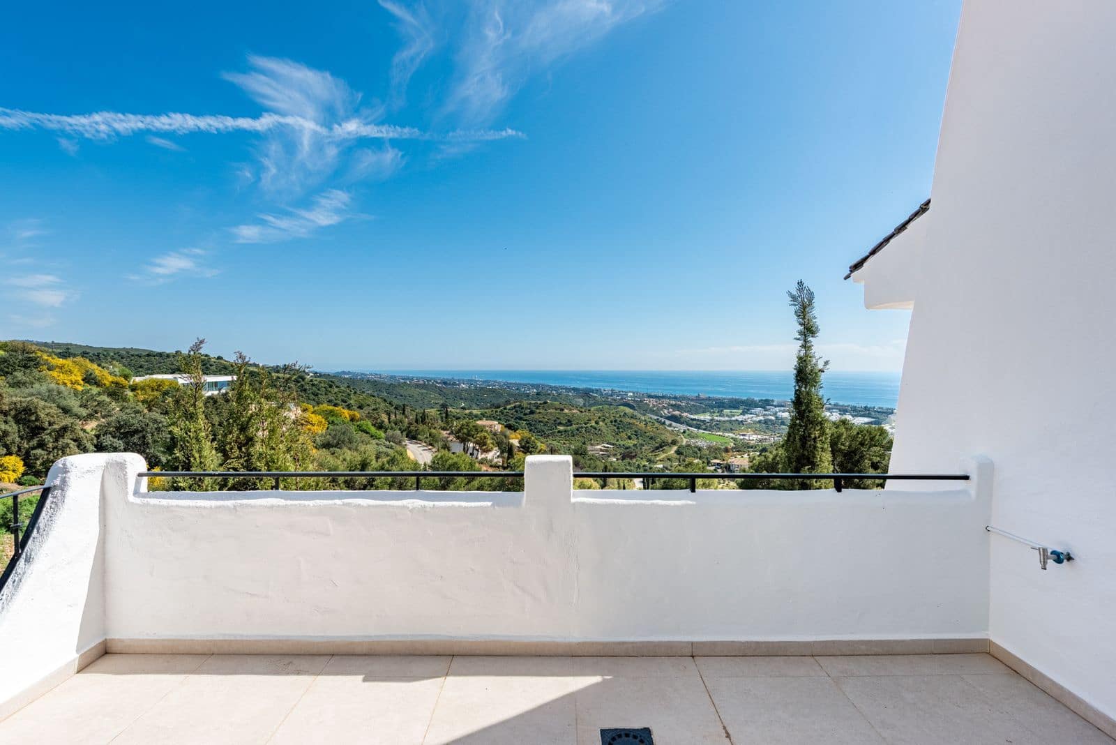 2 sovrum Hus till salu i Los Monteros - 595 000 € (Ref: 9738833)