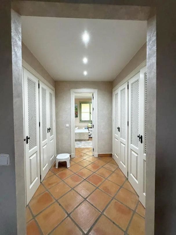 3 chambre Villa/Maison à vendre à Sotogrande - 850 000 € (Ref: 9738838)