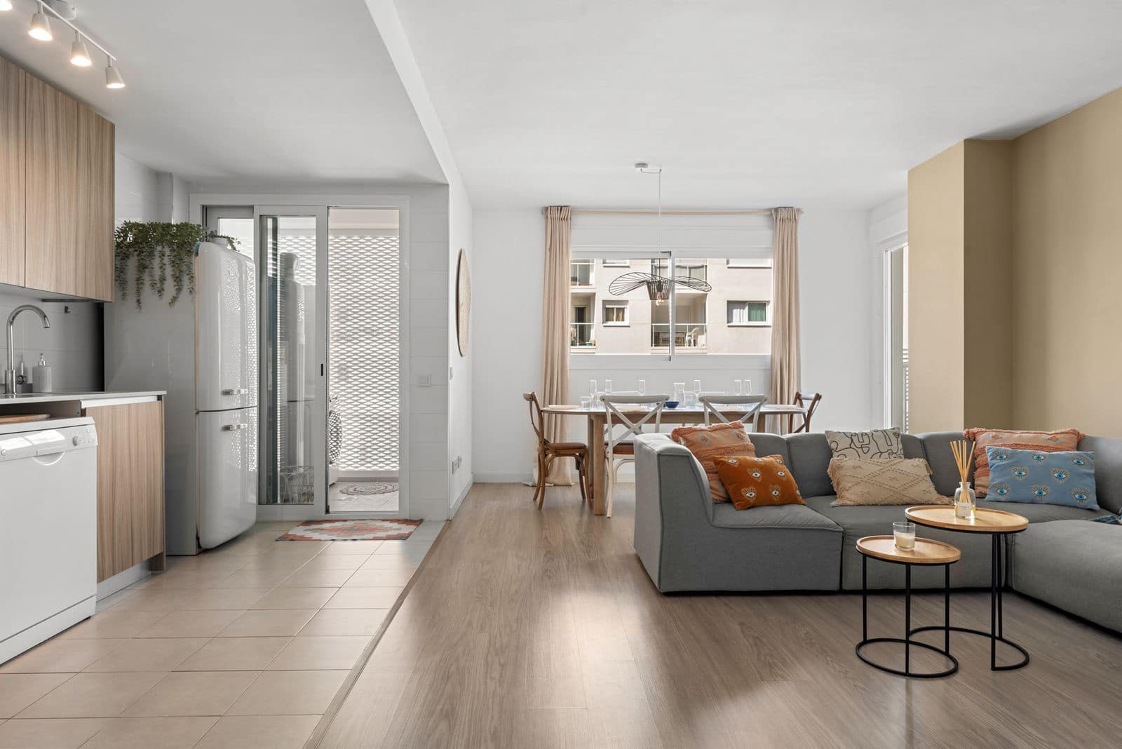 3 sovrum Lägenhet till salu i Estepona - 410 000 € (Ref: 9738841)