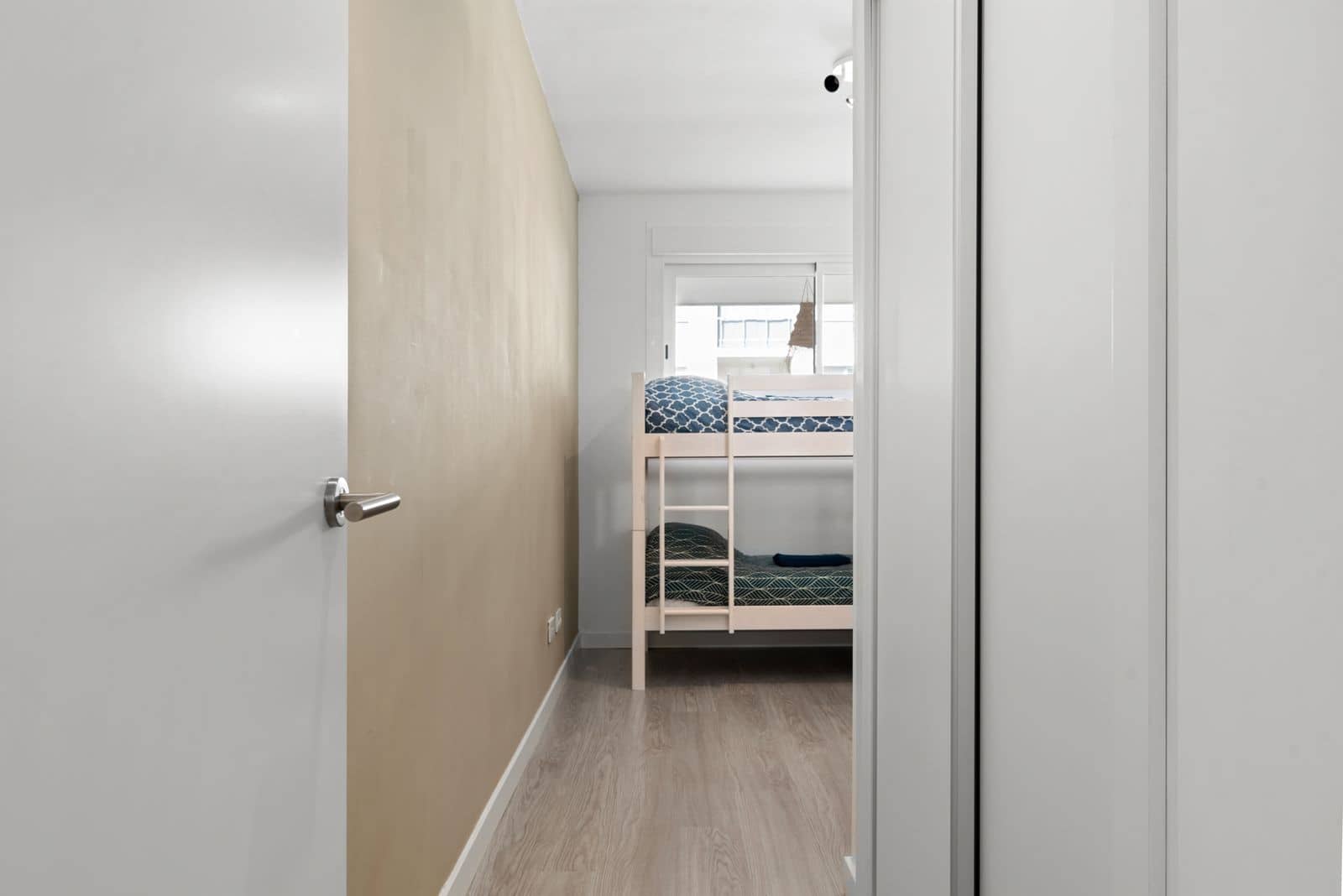 3 sovrum Lägenhet till salu i Estepona - 410 000 € (Ref: 9738841)