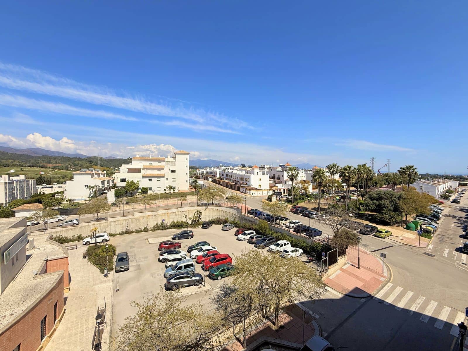 4 sovrum Lägenhet till salu i Estepona - 375 000 € (Ref: 9738843)