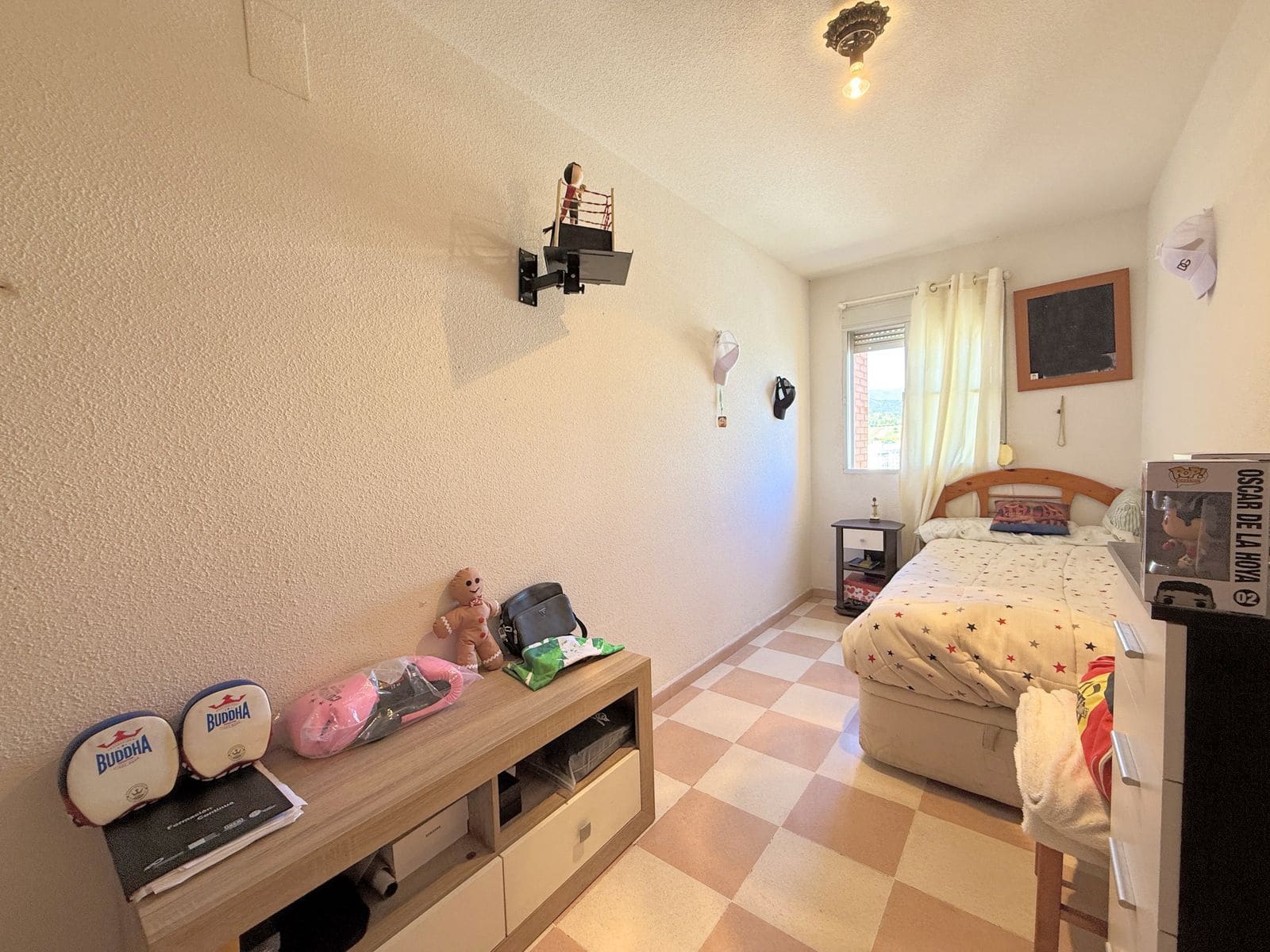 4 sovrum Lägenhet till salu i Estepona - 375 000 € (Ref: 9738843)