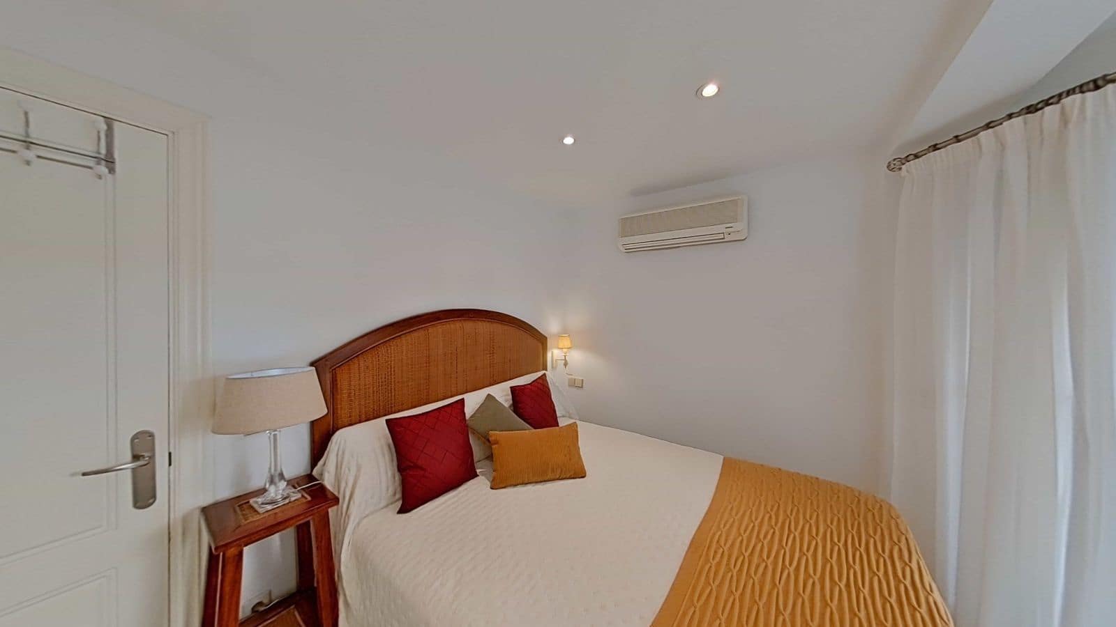 2 sovrum Lägenhet till salu i Marbella - 590 000 € (Ref: 9738846)