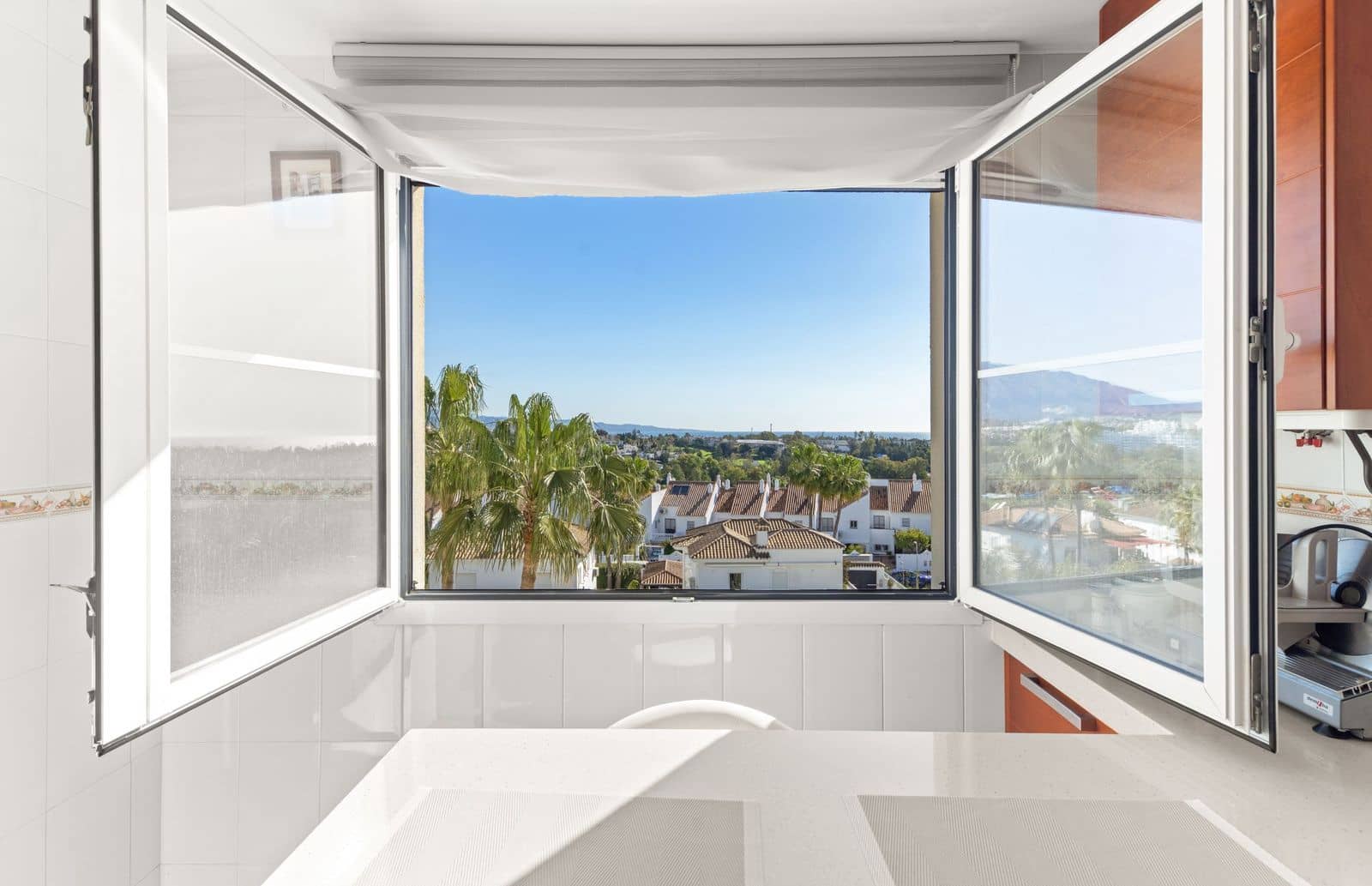 Ático de 2 habitaciones en Atalaya-Isdabe en venta - 495.000 € (Ref: 9738848)