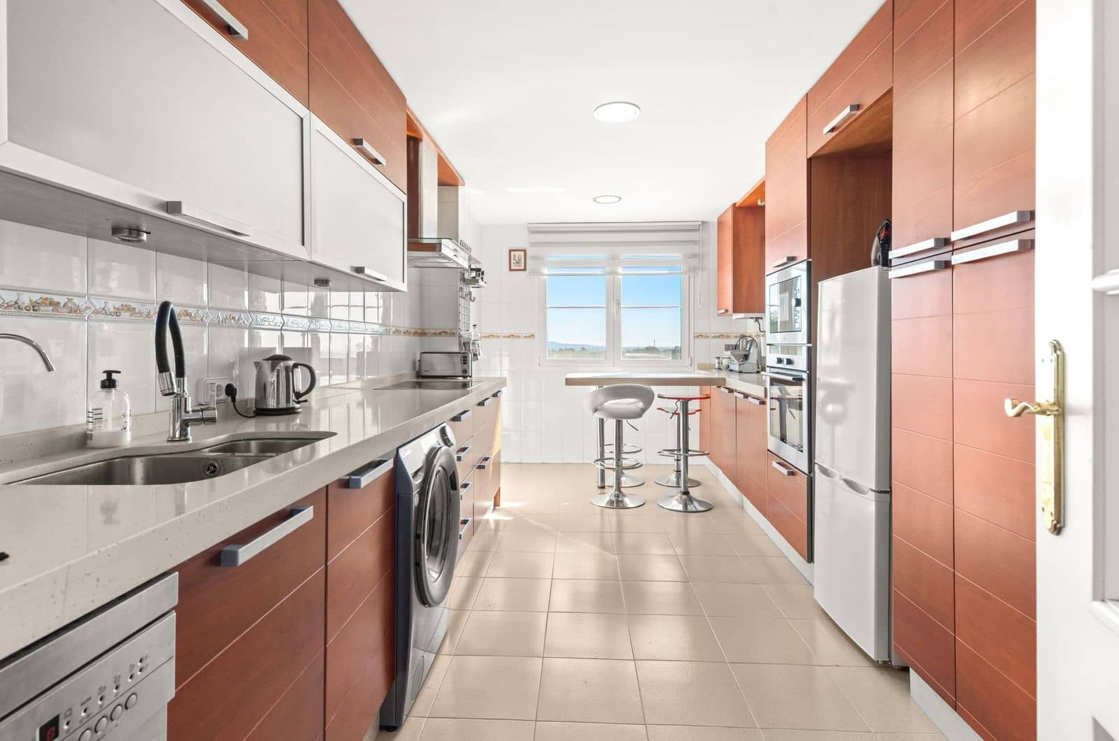 Ático de 2 habitaciones en Atalaya-Isdabe en venta - 495.000 € (Ref: 9738848)