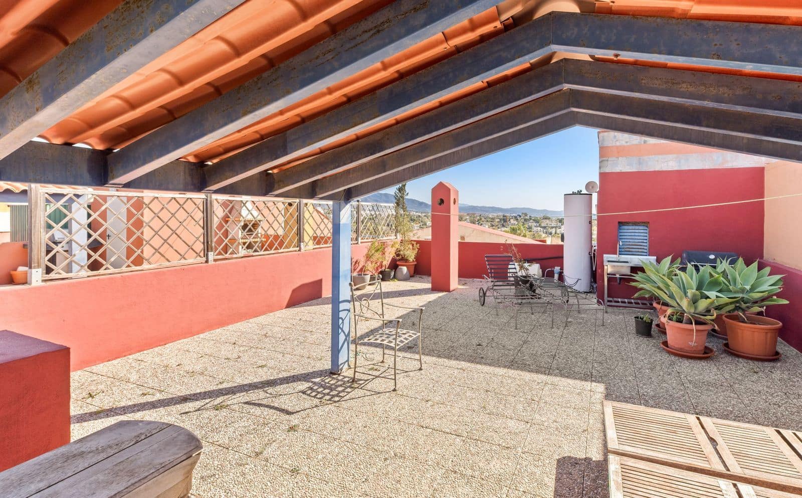 Ático de 2 habitaciones en Atalaya-Isdabe en venta - 495.000 € (Ref: 9738848)