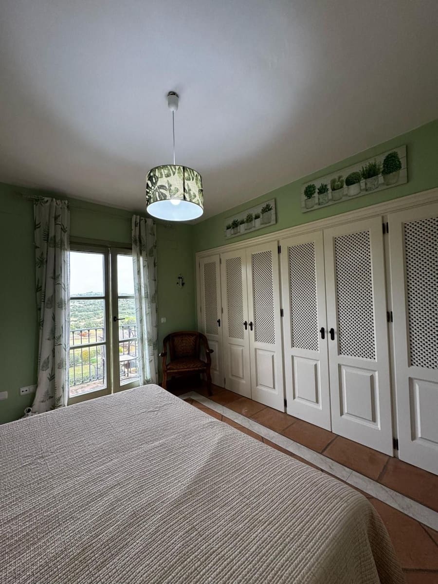 4 Zimmer Haus zu verkaufen in Sotogrande - 850.000 € (Ref: 9738849)