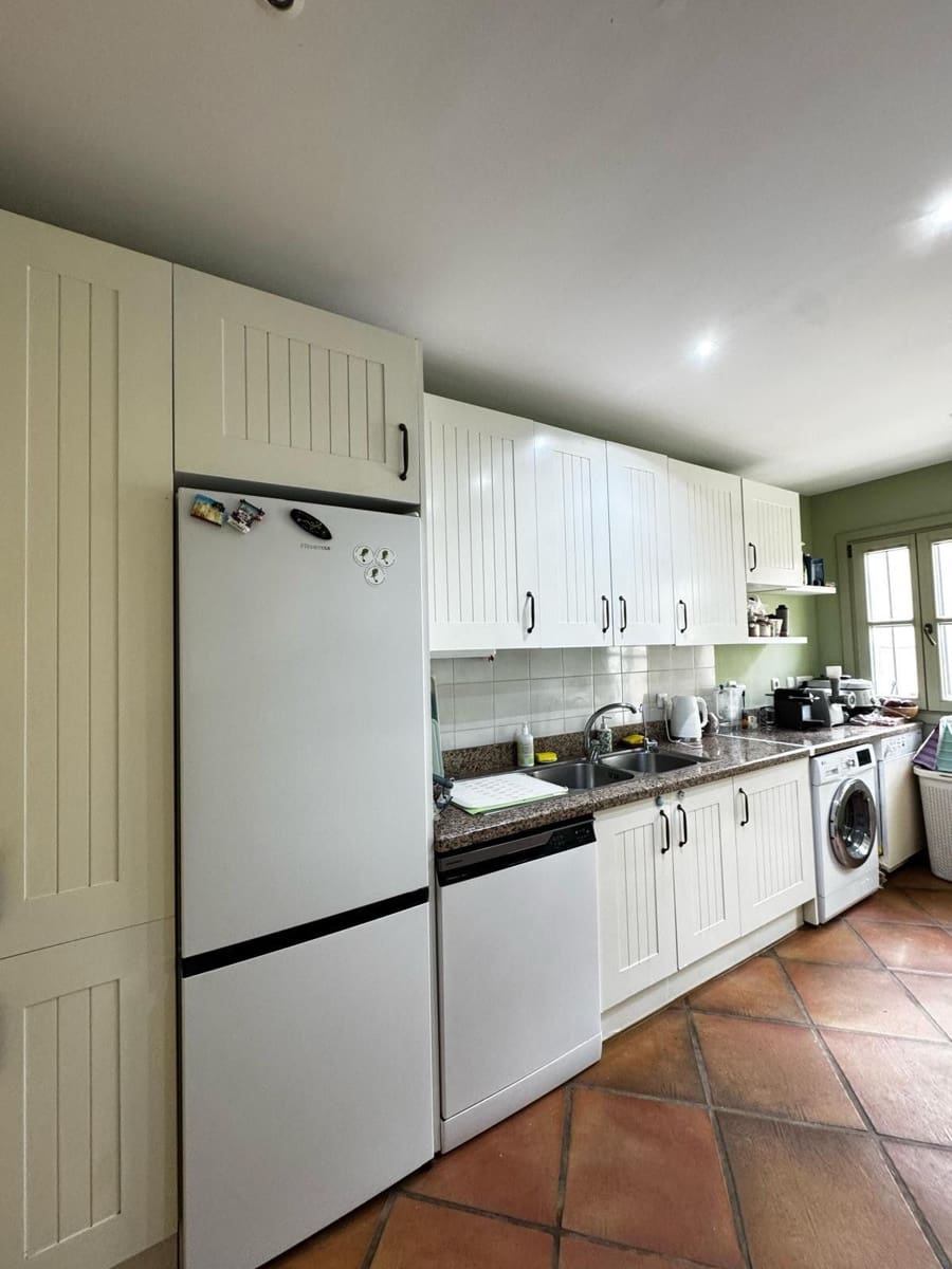 4 Zimmer Haus zu verkaufen in Sotogrande - 850.000 € (Ref: 9738849)