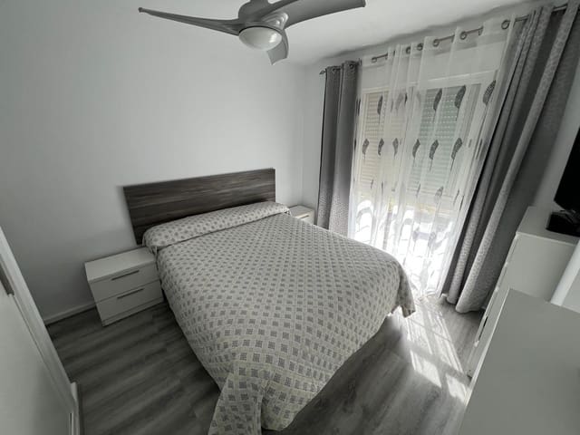 2 makuuhuone Huoneisto myytävänä paikassa Huerta Nueva, Estepona - 365 000 € (Ref: 9738852)