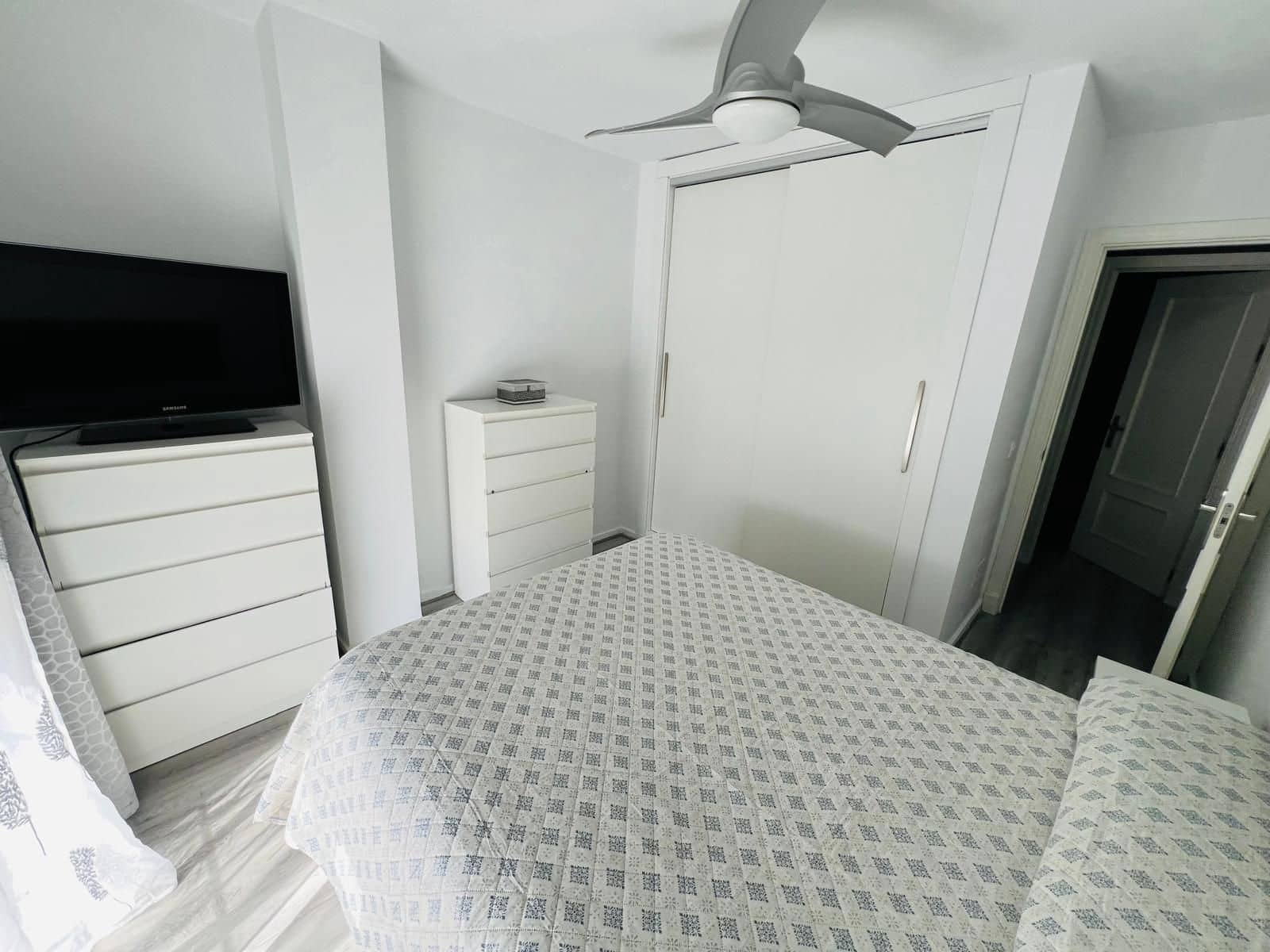 2 makuuhuone Huoneisto myytävänä paikassa Estepona - 365 000 € (Ref: 9738852)