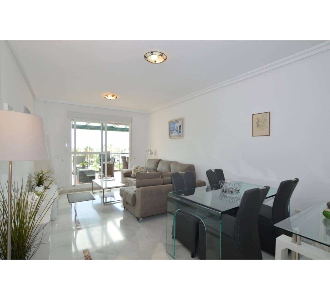 Ático de 2 habitaciones en Nueva Andalucia en venta - 589.000 € (Ref: 9738854)