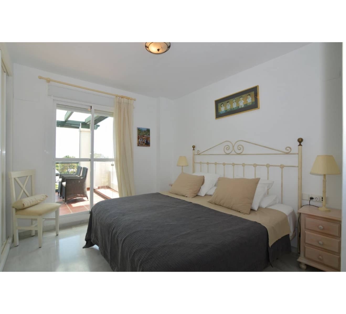 Ático de 2 habitaciones en Nueva Andalucia en venta - 589.000 € (Ref: 9738854)