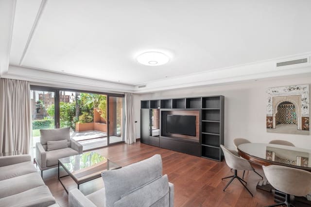 4 sovrum Hus till salu i Golden Mile, Marbella - 1 395 000 € (Ref: 9738856)