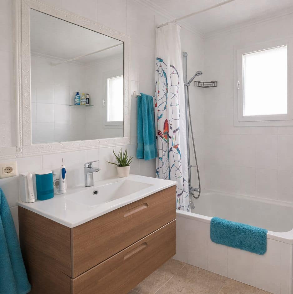 4 soveværelse Semi-Rækkehus til salg i Estepona - € 768.000 (Ref: 9738858)