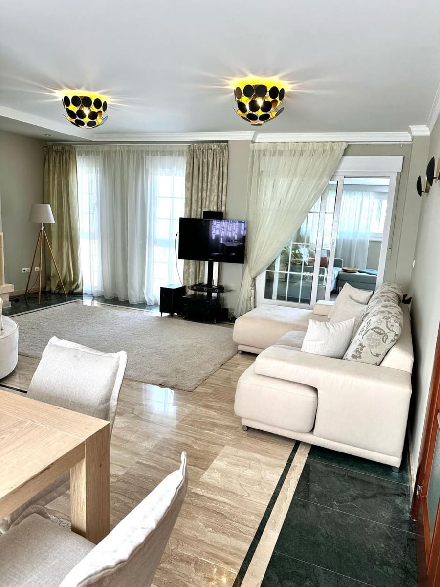 4 Zimmer Haus zu verkaufen in Calahonda - 689.000 € (Ref: 9738864)