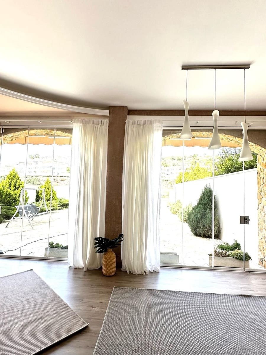 4 Zimmer Haus zu verkaufen in Calahonda - 689.000 € (Ref: 9738864)