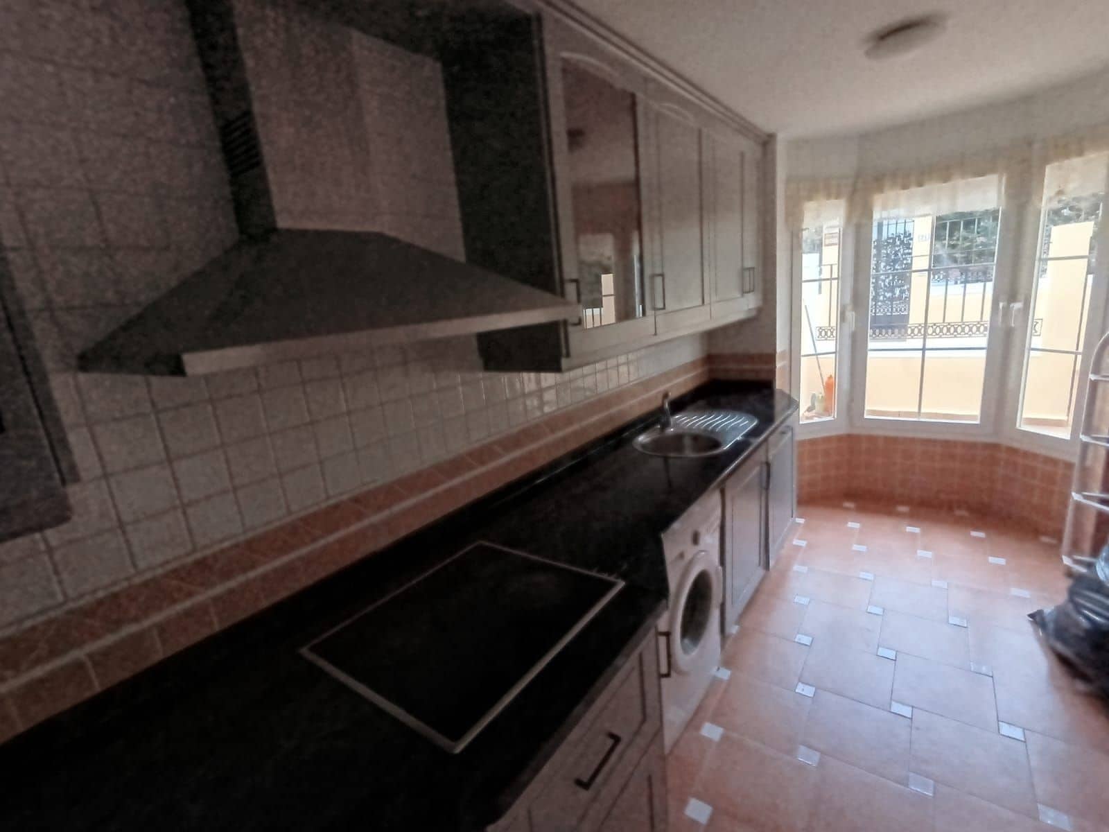 4 soveværelse Byhus til salg i Calahonda - € 449.000 (Ref: 9738868)