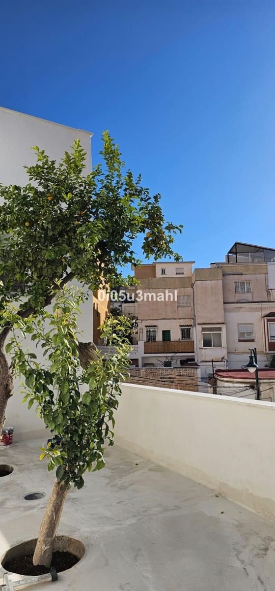 Apartamento de 4 habitaciones en Málaga ciudad en venta - 645.000 € (Ref: 9738877)