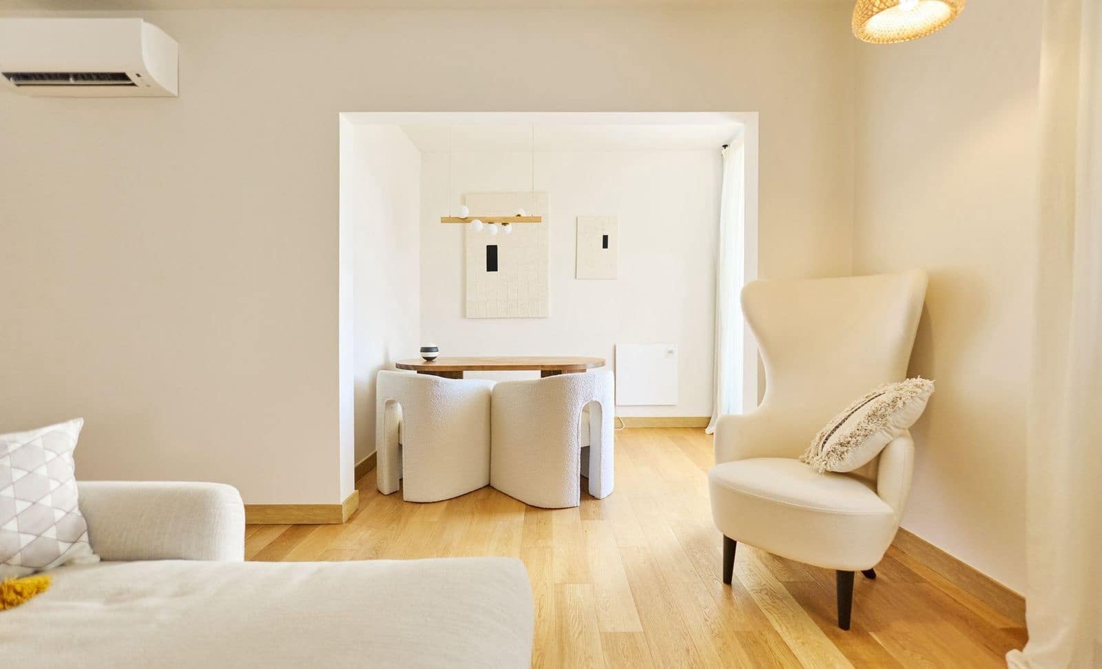 Apartamento de 2 habitaciones en Puerto Banus en venta - 1.100.000 € (Ref: 9738878)