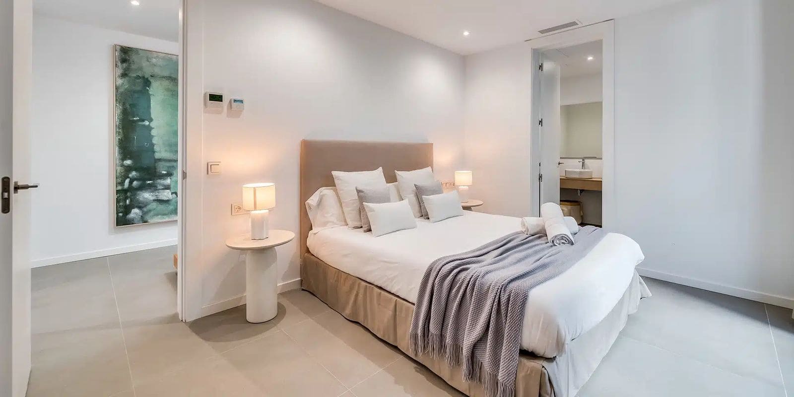 5 quarto Moradia para venda em El Paraiso - 1 795 000 € (Ref: 9738881)