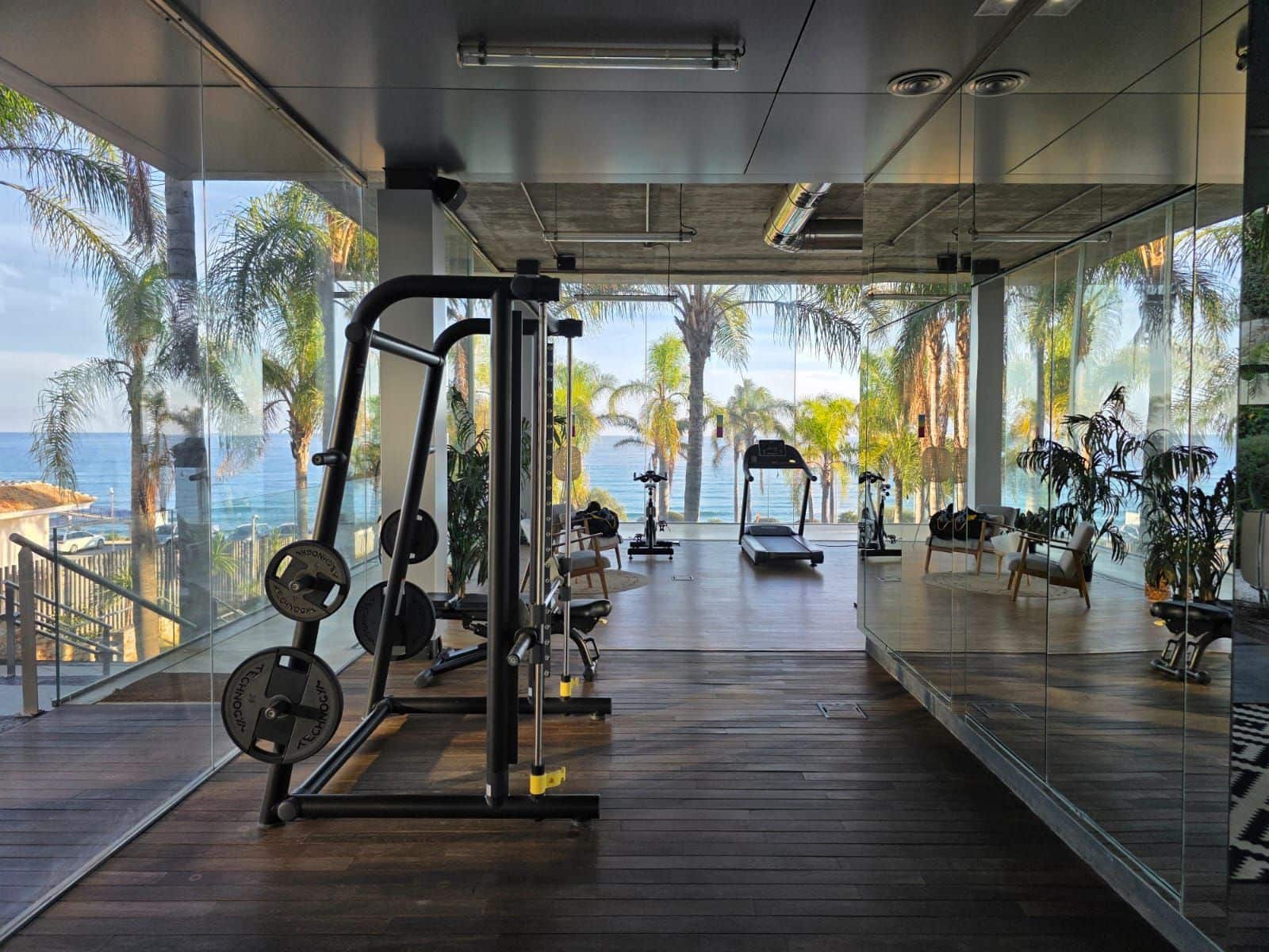 2 bedroom Apartment for sale in Mijas Costa - € 645,000 (Ref: 9738882)