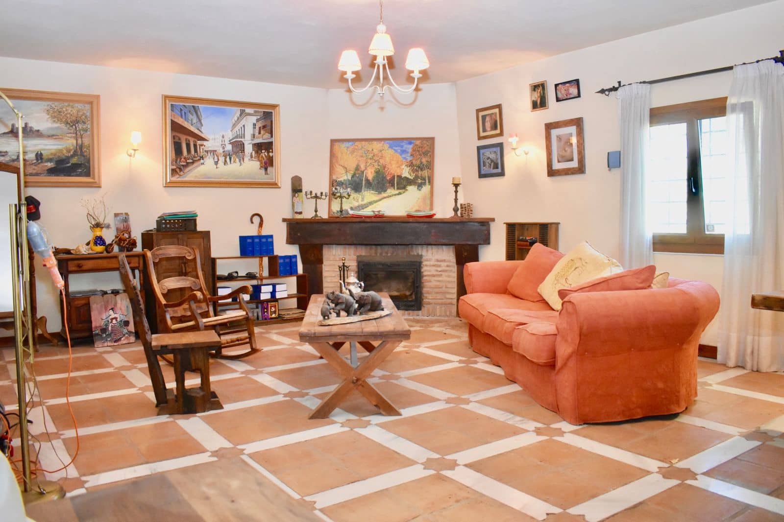 Chalet de 4 habitaciones en La Cala de Mijas en venta - 1.195.000 € (Ref: 9738884)