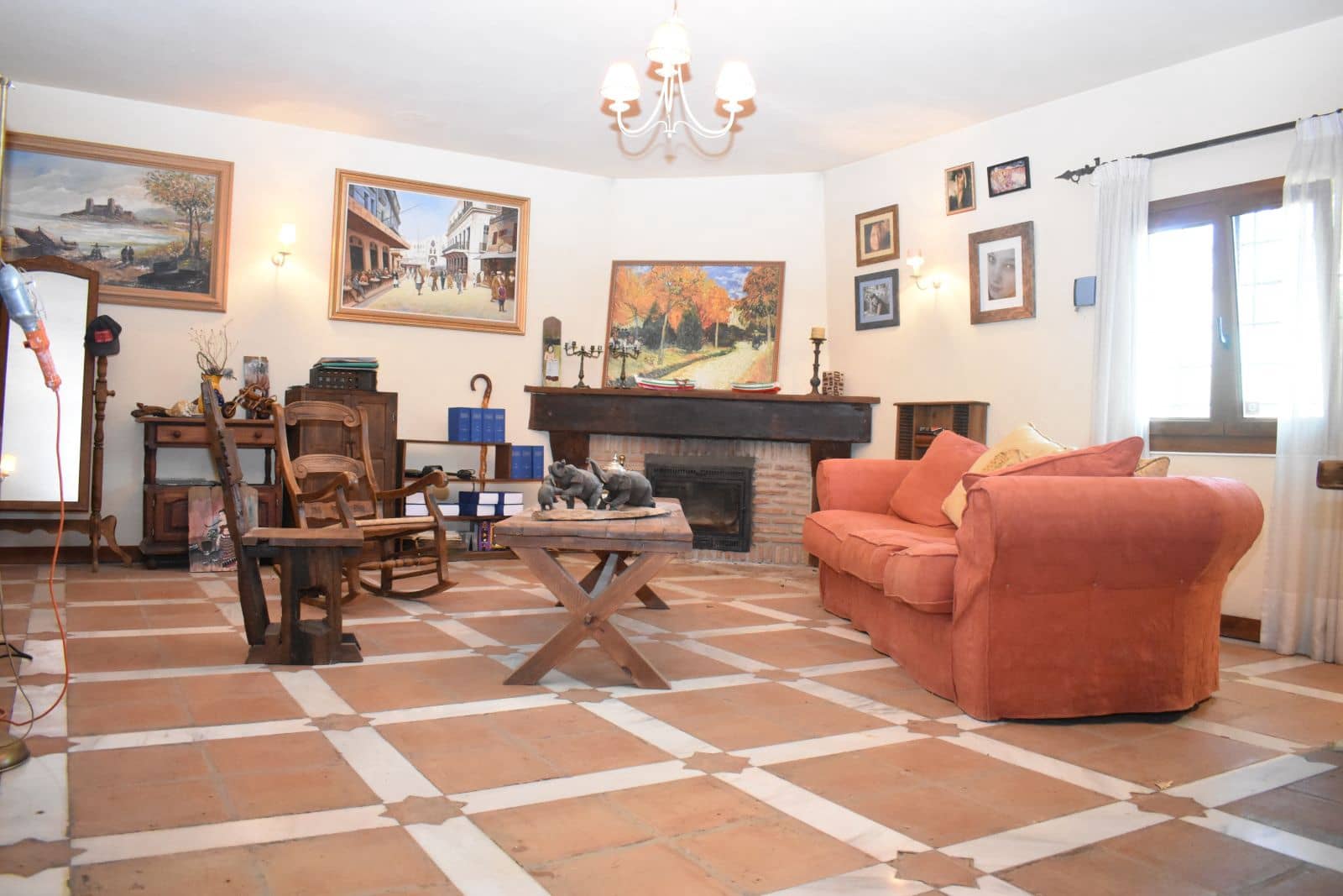 Chalet de 4 habitaciones en La Cala de Mijas en venta - 1.195.000 € (Ref: 9738884)