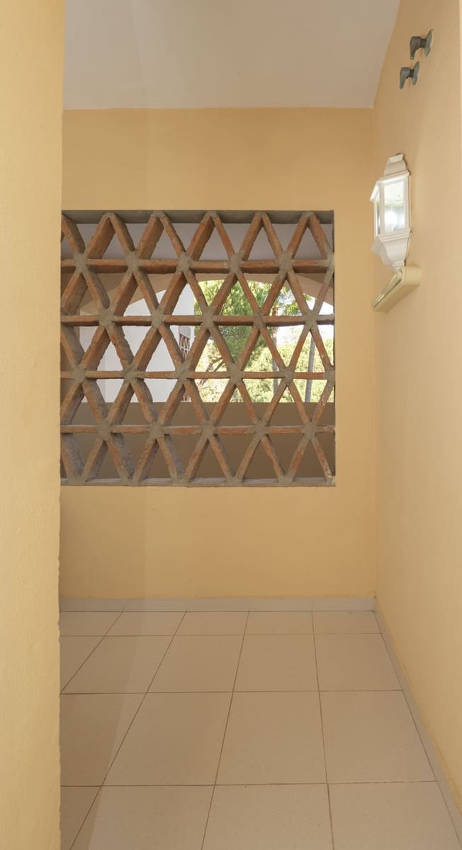 2 bedroom Apartment for sale in Elviria - € 695,000 (Ref: 9738891)