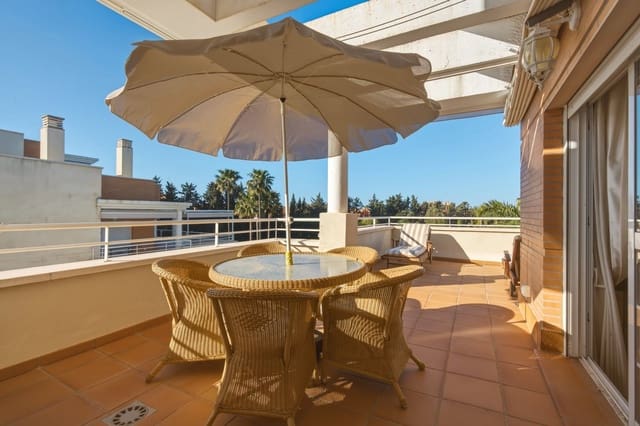3 sovrum Takvåning till salu i Estepona - 549 000 € (Ref: 9738909)