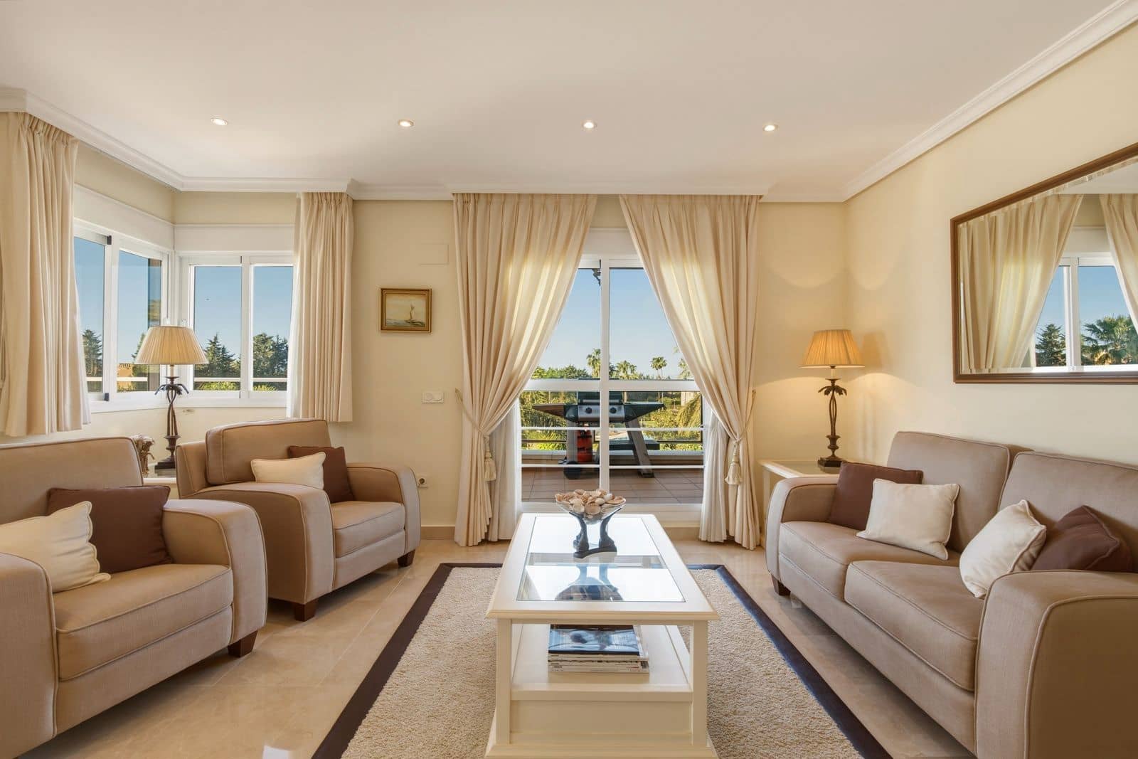 3 sovrum Takvåning till salu i Estepona - 549 000 € (Ref: 9738909)