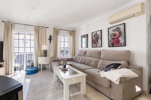 1 soveværelse Penthouse til salg i San Pedro de Alcantara, Marbella - € 430.000 (Ref: 9738910)