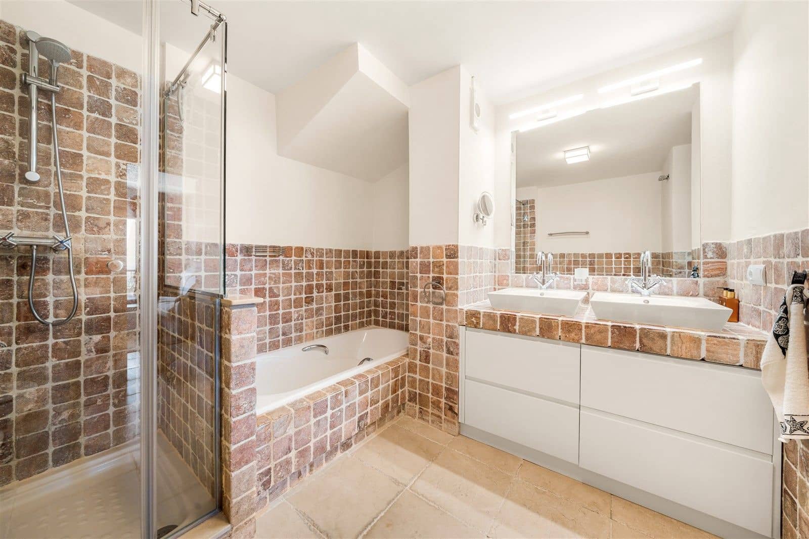 4 sypialnia Penthouse na sprzedaż w Los Flamingos - 1 100 000 € (Ref: 9738911)