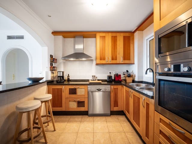 2 Zimmer Penthouse zu verkaufen in Benalmádena - 525.000 € (Ref: 9738913)