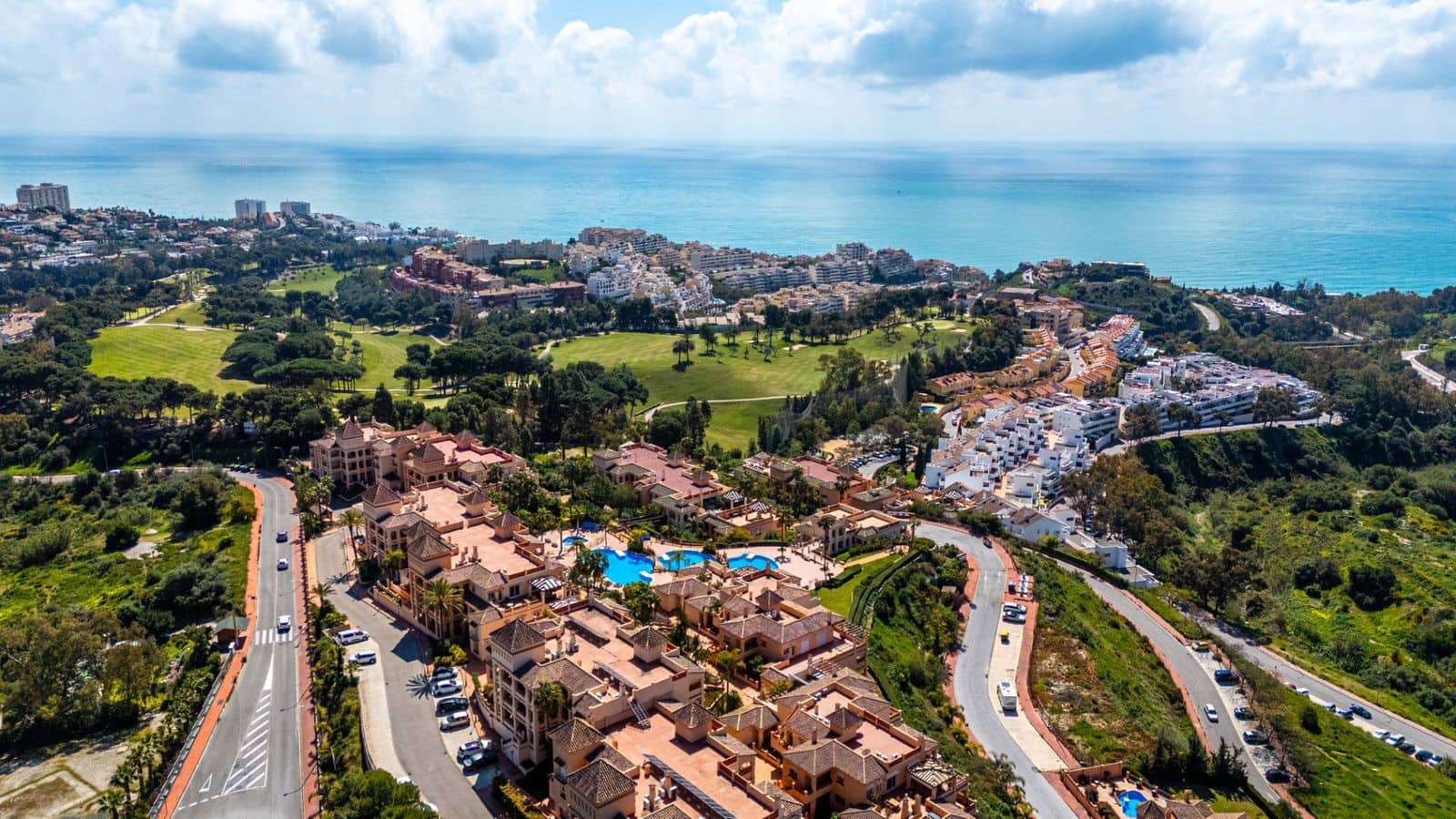 2 bedroom Penthouse for sale in Benalmadena - € 525,000 (Ref: 9738913)