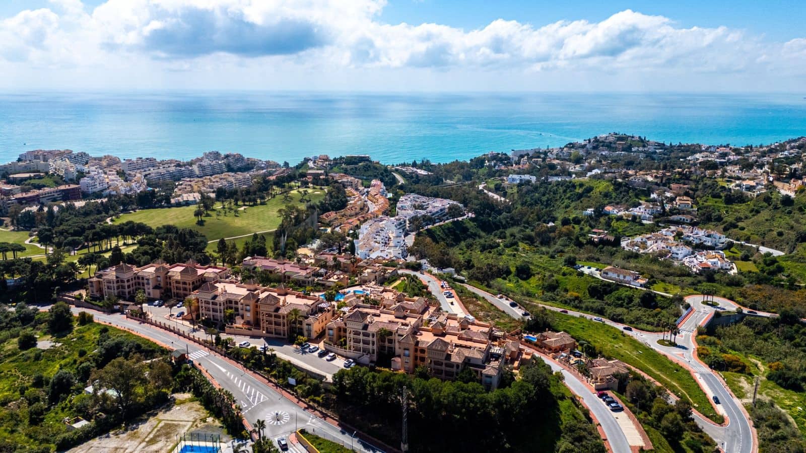 2 bedroom Penthouse for sale in Benalmadena - € 525,000 (Ref: 9738913)