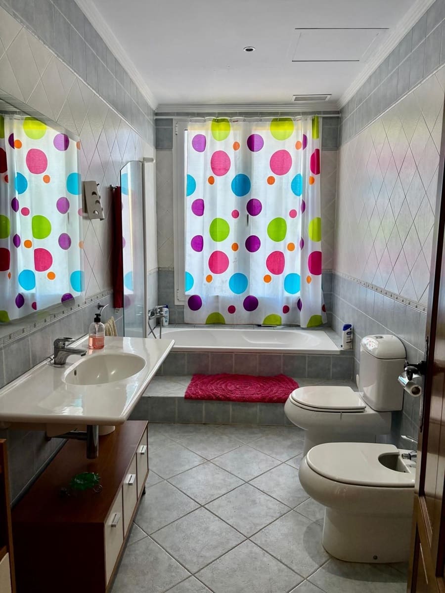 7 quarto Moradia para venda em Estepona - 2 300 000 € (Ref: 9738914)