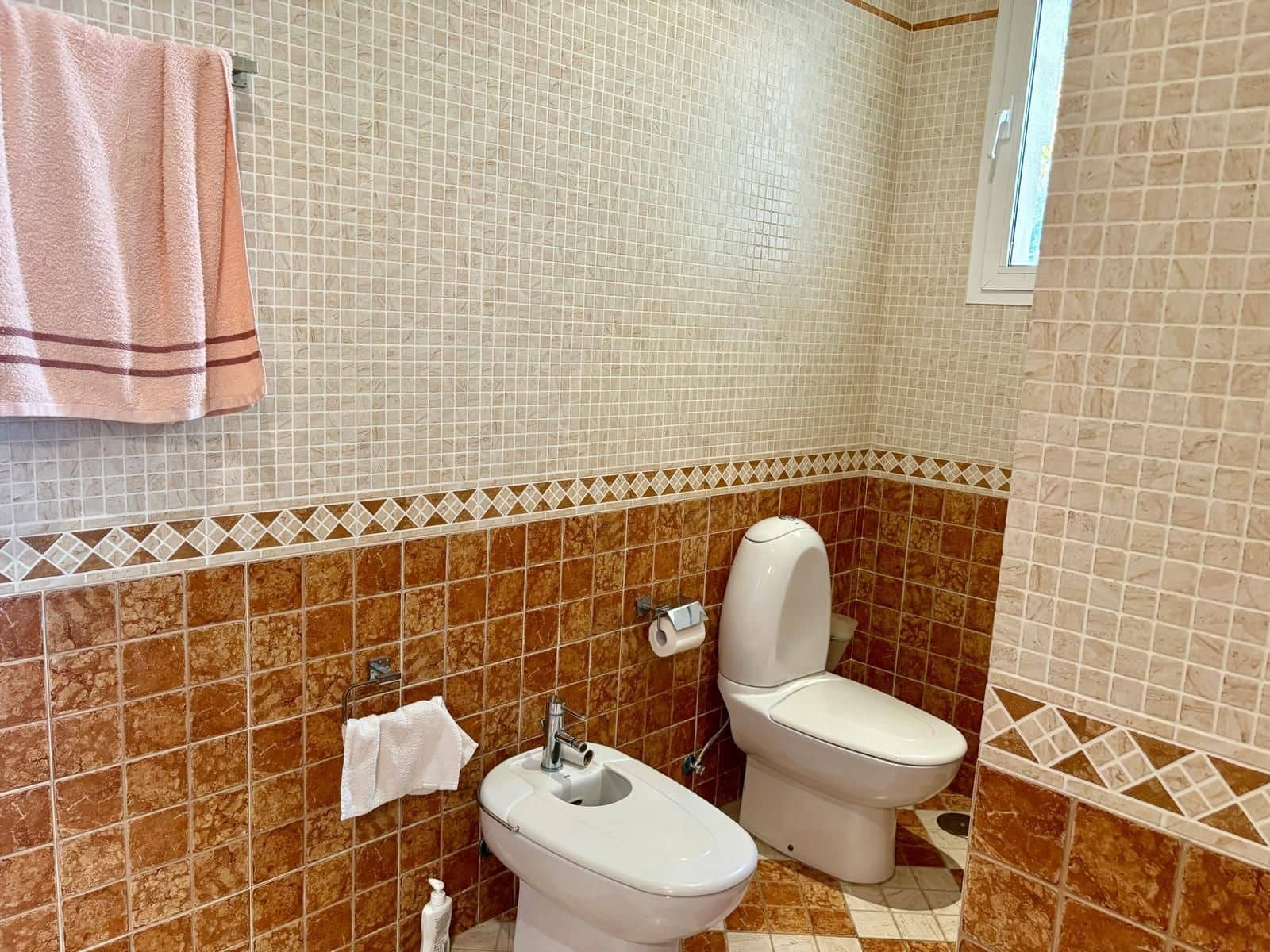 7 quarto Moradia para venda em Estepona - 2 300 000 € (Ref: 9738914)